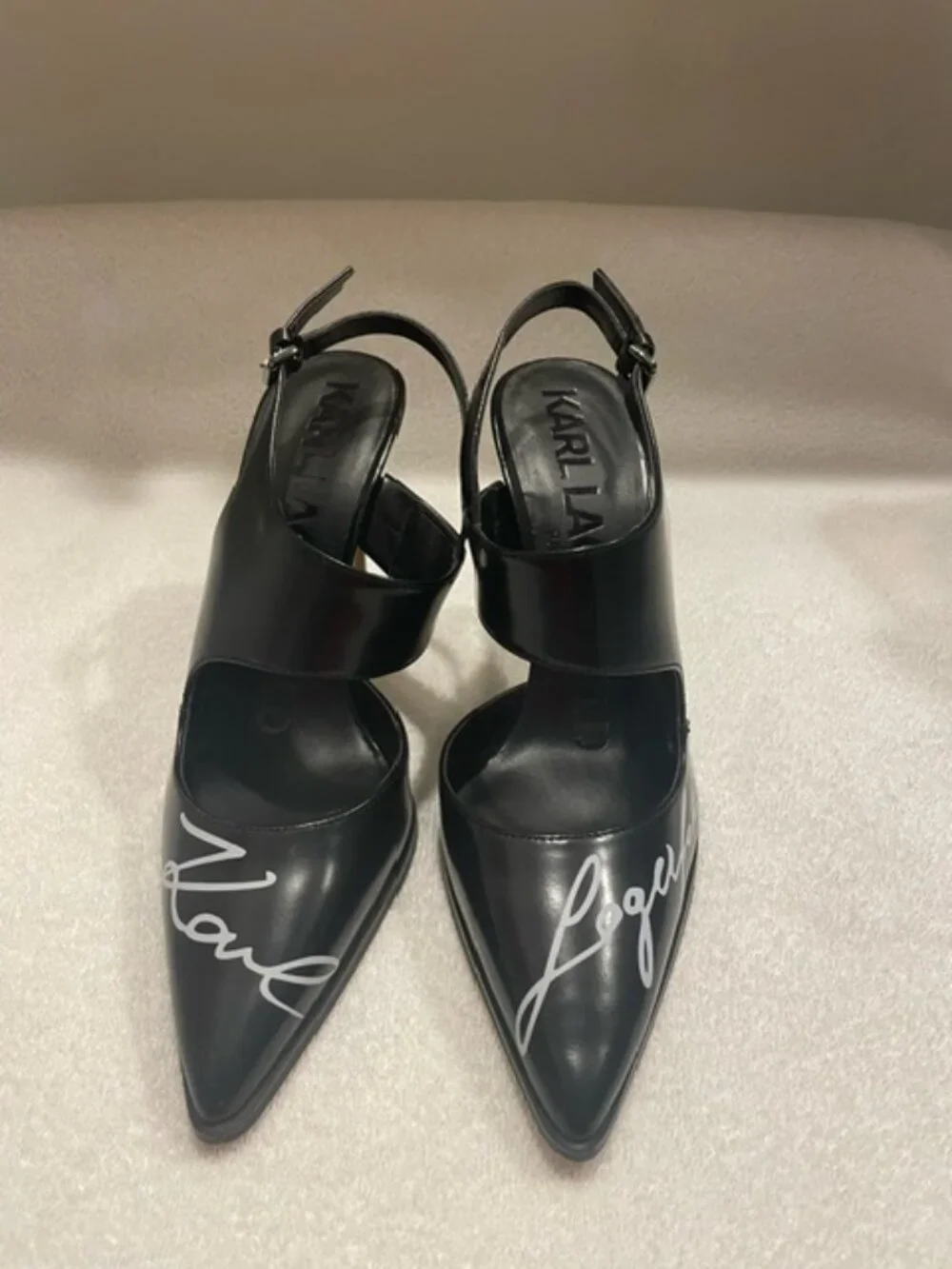 KARL LAGERFELD PARIS Black Pointed Toe White Logo Leather Slingback Pumps 7.5